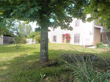 belle maison de campagne sur 1 3 hectares