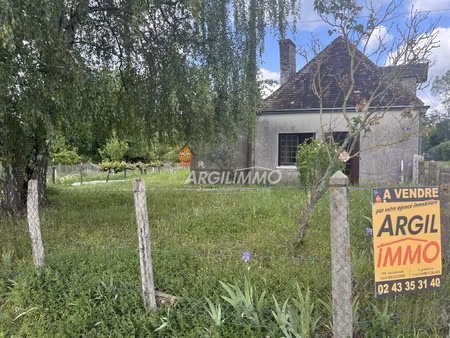 petite maison de campagne à rénover dans hameau - 2h paris