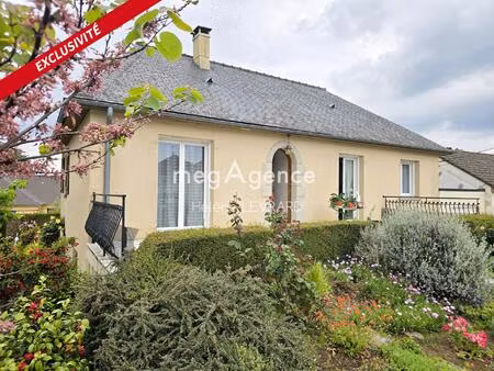 evron  proche gare  maison de 3 chambres