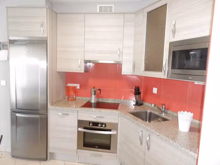 hendaye  ville joli 2 pieces bis avec parking balcon et cave