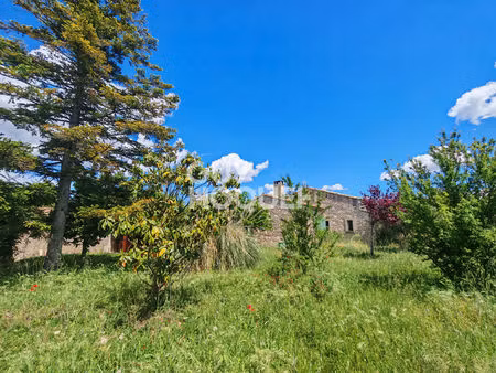 proche d'avignon - maison 4 pièces avec jardin