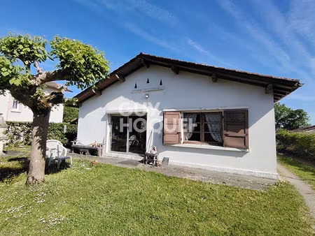 maison st pierre du mont 3 pièce(s) 57 m2