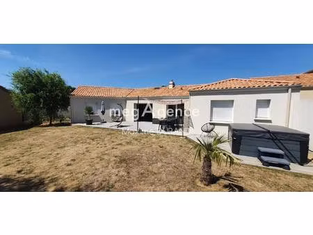 pavillon contemporain 143 m2  4 chambres