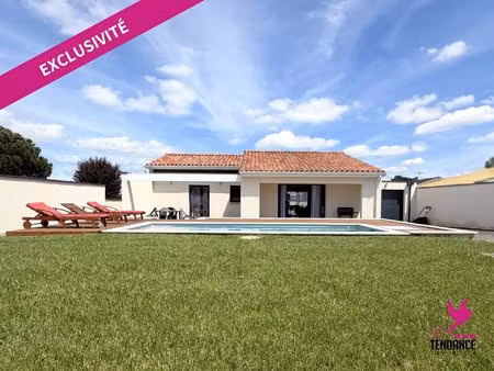 superbe villa avec prestations haut de gamme et piscine.