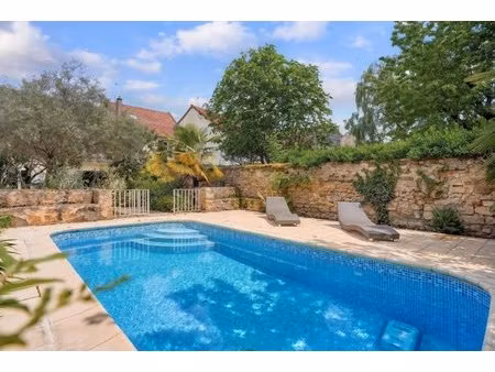 montesson - le village - maison - 5 chambres - 209m² - parcelle de 430m²
