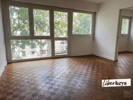 appartement 4 pièces - 3 chambres - balcon - paris 17eme