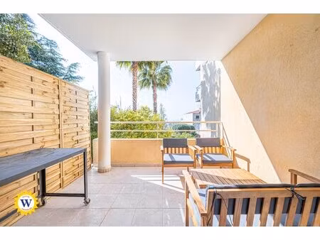 nice ouest - studio avec terrasse et parking