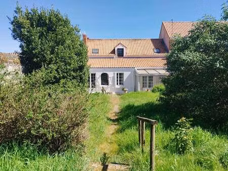vente maison à saint-père-en-retz (44320) : à vendre / 137m² saint-père-en-retz