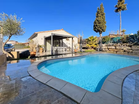 uzès villa de plain-pied avec jardin et piscine