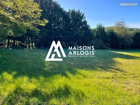 terrain 600 m² leognan