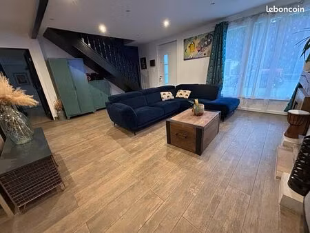 maison résidence du château style barbizon entièrement rénovée