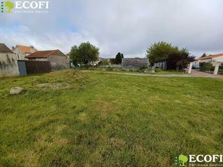terrain constructible à vendre