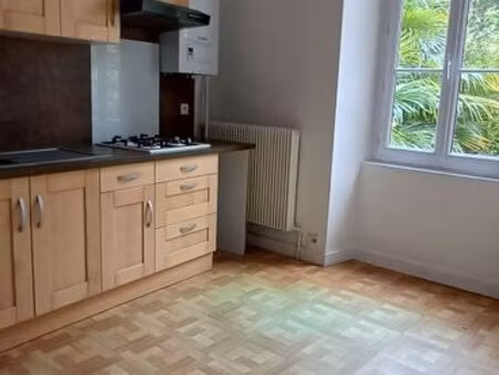 appartement 2 pièces 37 m2  angers la madeleine