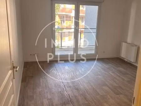 appartement 1 pièce 40 m²