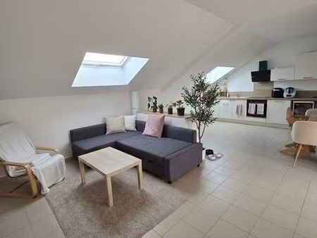 appt t3/t4 2 chambres + terrasse