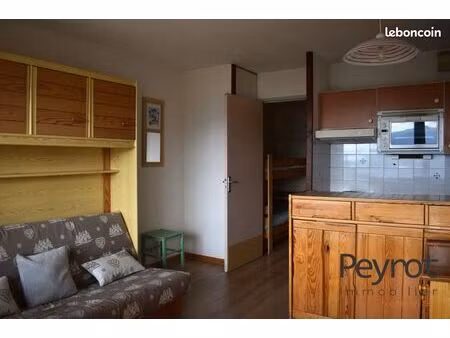 studio 1 pièce 22 m²