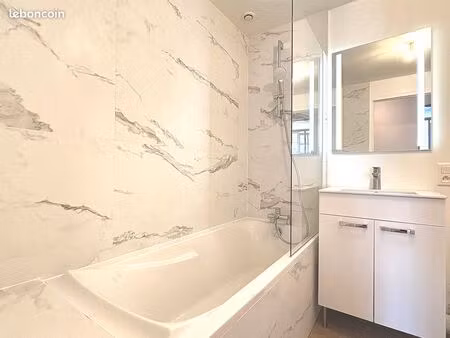 logement rénové 35 m2 + mezzanine - jullié