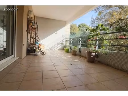 appartement 3 pièces 70 m²