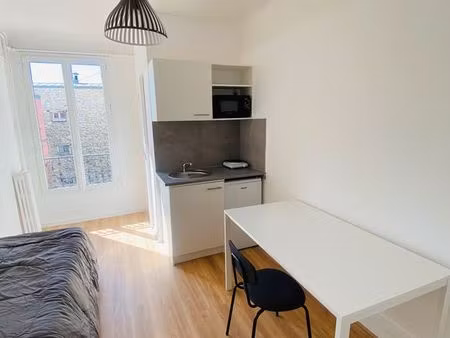 studio meublé