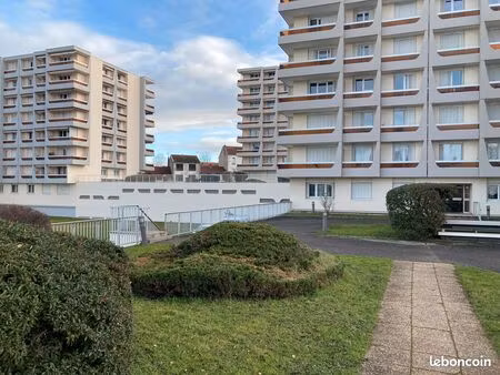 location studio vichy