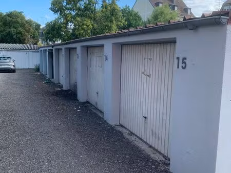 garage double a louer avenue roger salengro