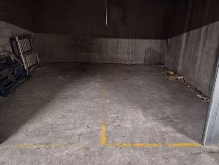 box parking 23m2