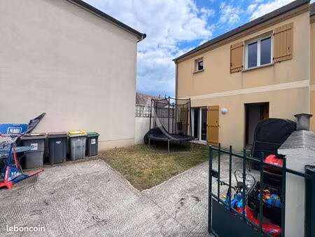 pavillon 4 pièces 73 m²