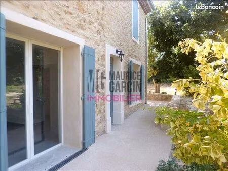 mas 4 pièces 109 m²