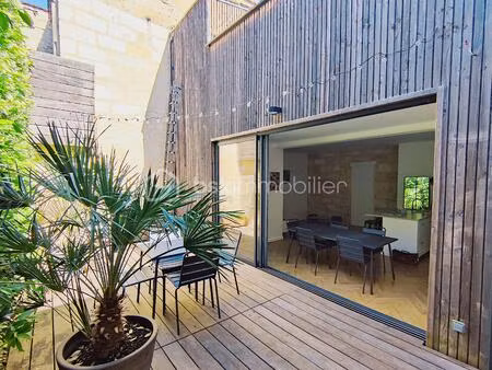 echoppe de 108 m² à bordeaux