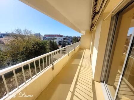 location appartement 4 pièces 77 m² à la rochelle (17000)  1 535 €