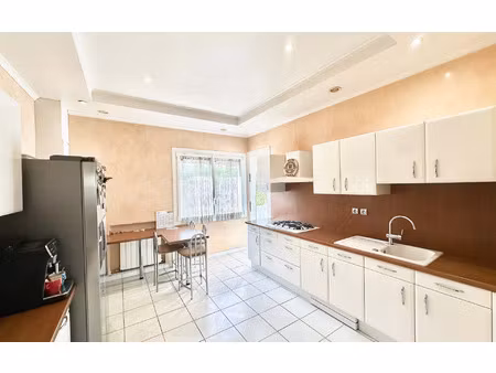 appartement nice 81 m² t-4 à vendre  299 000 €