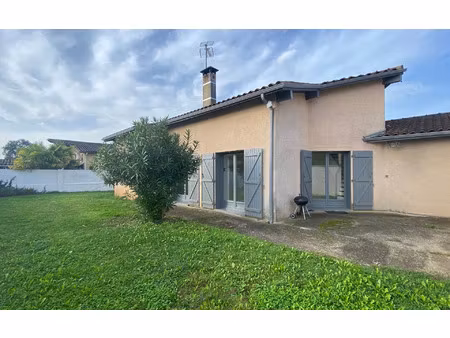 location maison  m² t-5 à albias  900 €