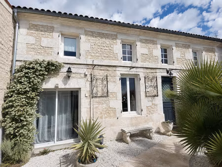 maison 6 pièces - 227 m²