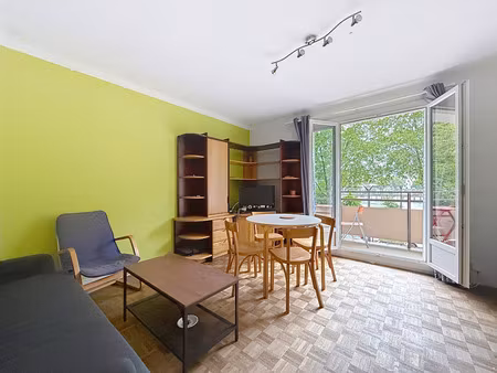 appartement t4 sans vis-à-vis avec vue rhône – berges du rhône lyon 7e - 71 m²