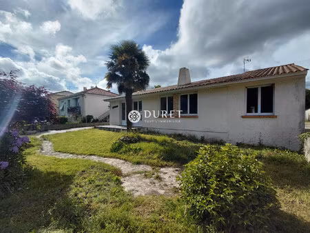 maison 123 m² et garage sur 778 m² de terrain