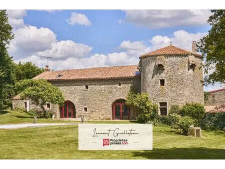 maison de maître la gaubretiere 8 pièces 208 m2