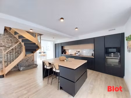 a vendre chez blot immobilier de pleudihen-sur-rance - belle maison de ville- - plerguer: