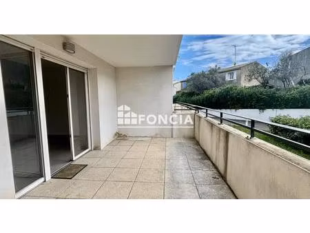 appartement t3 avec terrasse et garage