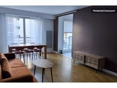 3 pièces près de la défense  70 m2