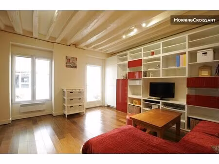 appartement t2 - carreau du temple