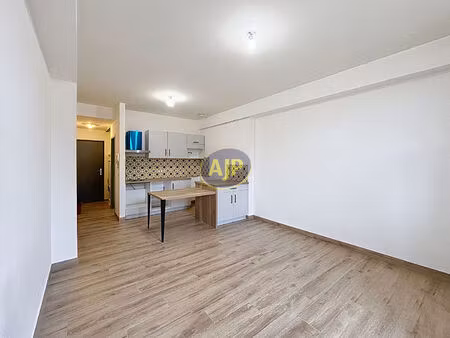 appartement rochefort 1 pièce(s) 29.85 m2
