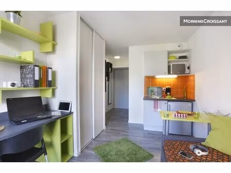 beau studio proche part dieu