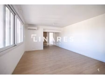 local d'activite et stockage de 76m2 - box - 13007