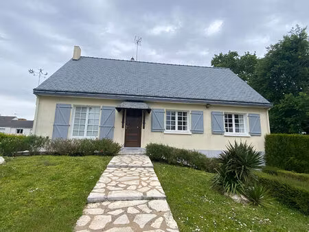 maison avrillé