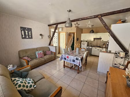 a vendre maison centre chateau gontier 51.3m²