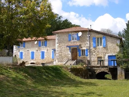 maison 9 chambre(s) à vendre