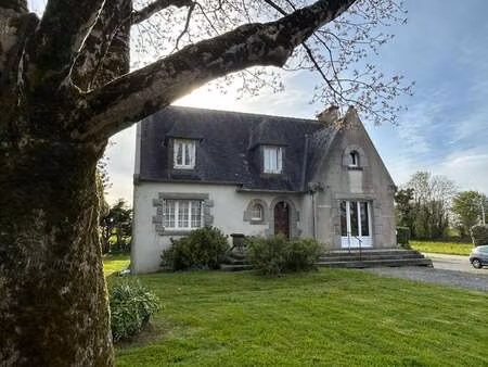 vente maison à saint-derrien (29440) : à vendre / 156m² saint-derrien