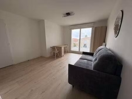 location appartement t1 meublé à challans (85300) : à louer t1 meublé / 29m² challans