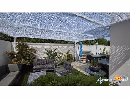 maison de 158m2 avec suite parentale  terrasses et jardin