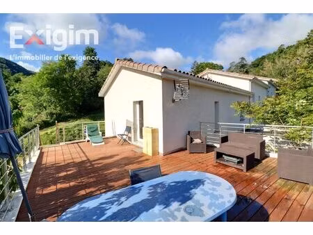 maison familiale avec jardin et garage - tournon sur rhone